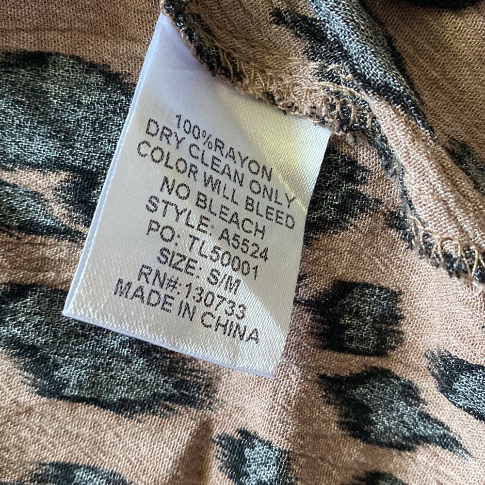 Umgee Oversized Slouchy Leopard Print Open Front … - image 3